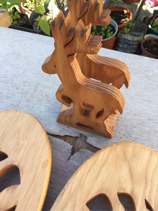 Lote de rendas artesanais