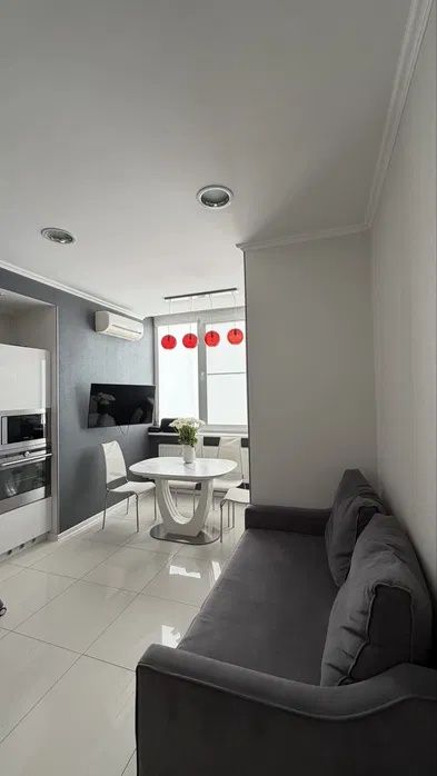 Продам 2х кв ЖК МИР, пер Отакара Яроша, м.Ботанический сад, Павлово поле