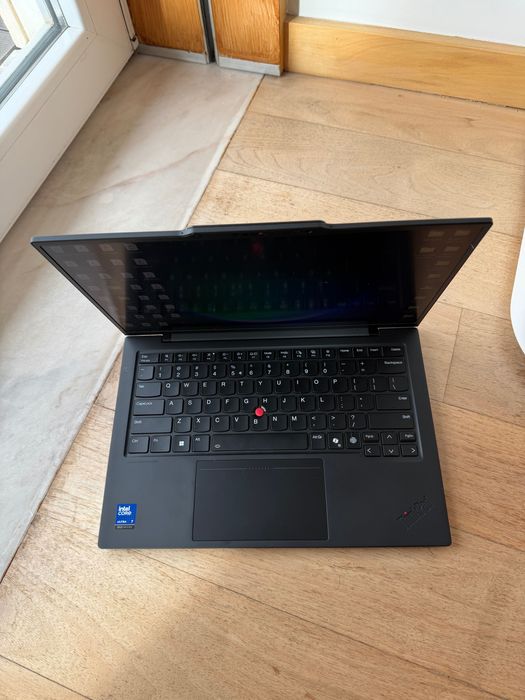 Lenovo ThinkPad X1 Carbon Gen 13 Aura Edition