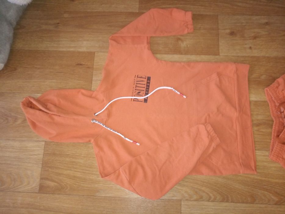 Кастюм детский 9-11лет на девочку