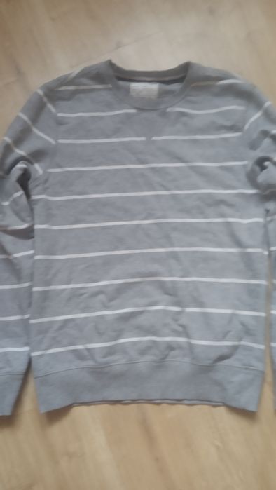 Sweter młodzieżowy