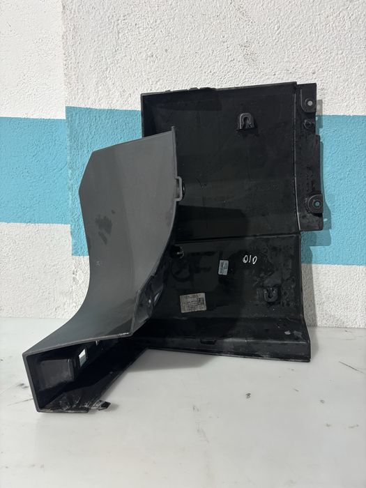 Canto do para-choques traseiro Renault Master IV