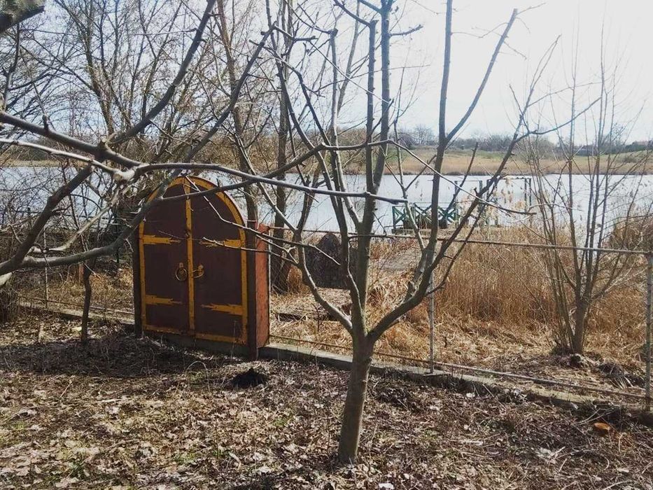 32 сот, Дом 175м2 со своим причалом с. Пинчуки, Васильковский район