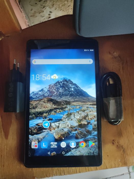 Планшет Леново новый.