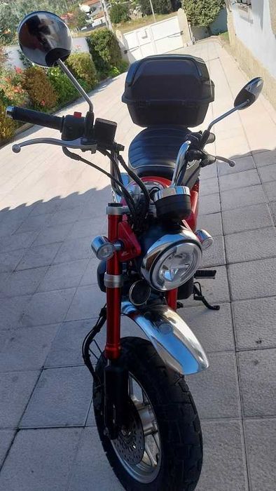 Topcase e suporte Honda Monkey 125cc