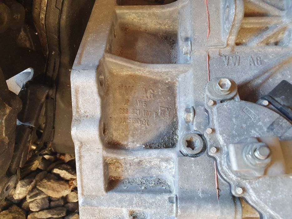 АКПП VW Passat Jetta Skoda 1.8 TSI 09g 300 033