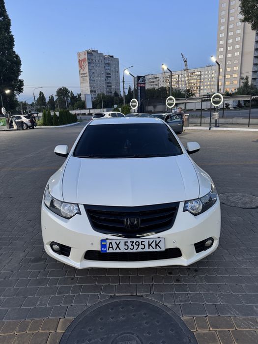 Honda Accord 8
