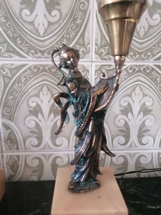 Vendo conjunto de candeeiros antigos