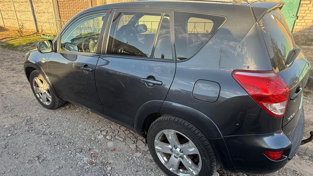 Toyota RAV4 2006 р.