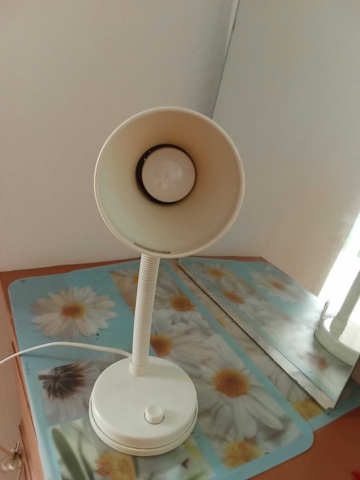 Candeeiro cor branco