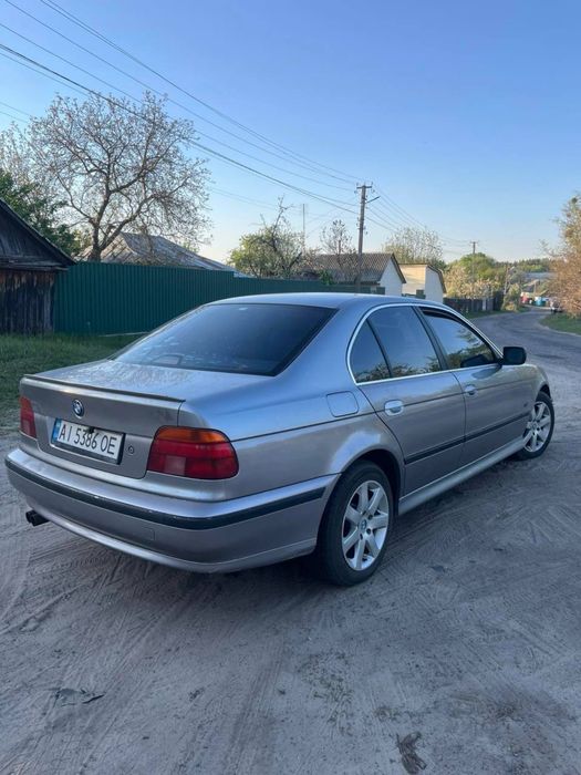 Продам BMW E39 2.0 бенз/газ