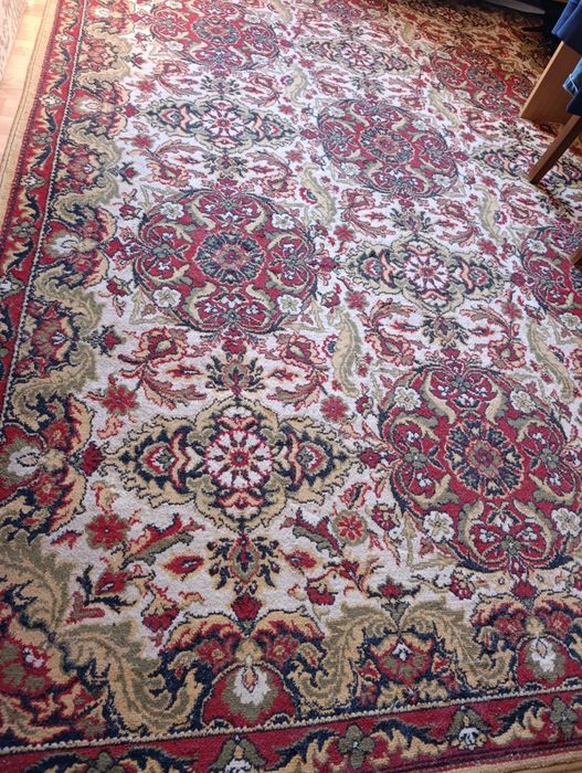 Ковер 2*3 .б.у шерсть