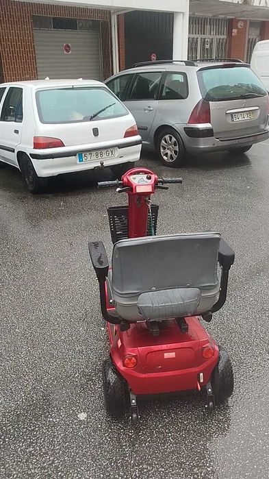 scooter elétrico com bateria para idosos