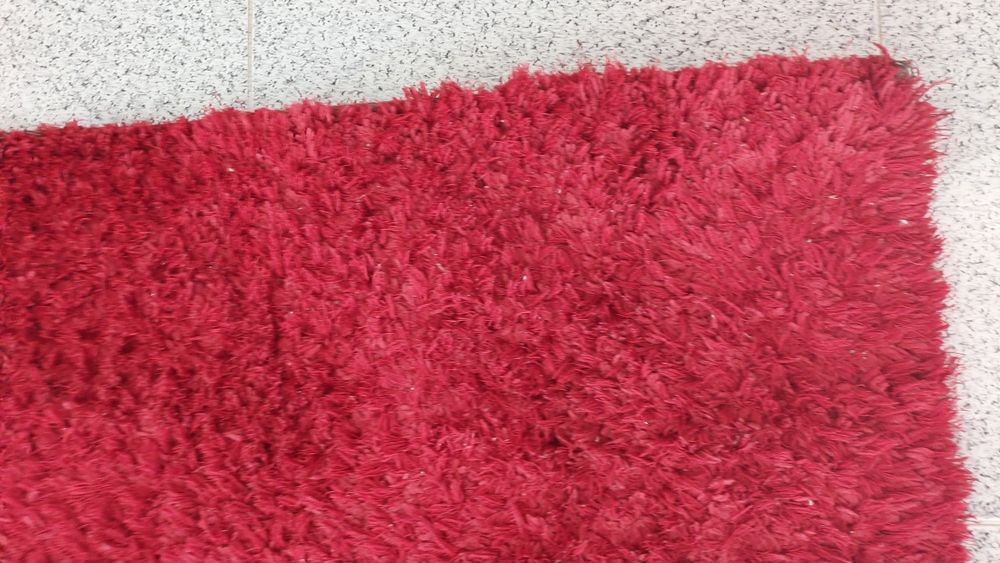 Tapete vermelho pelo grosso