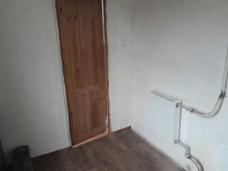 Продам дом в Житомире  ( 270 м² | 10 соток | Сад , огород | 2 гаража )