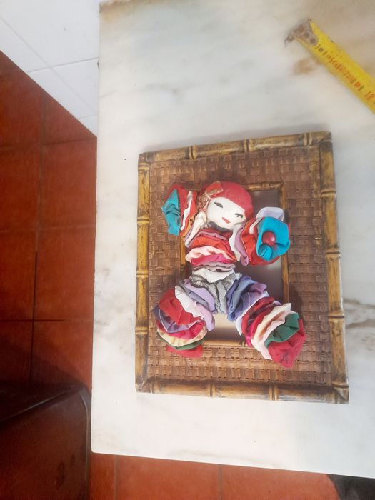 Quadro Decorativo com Boneco