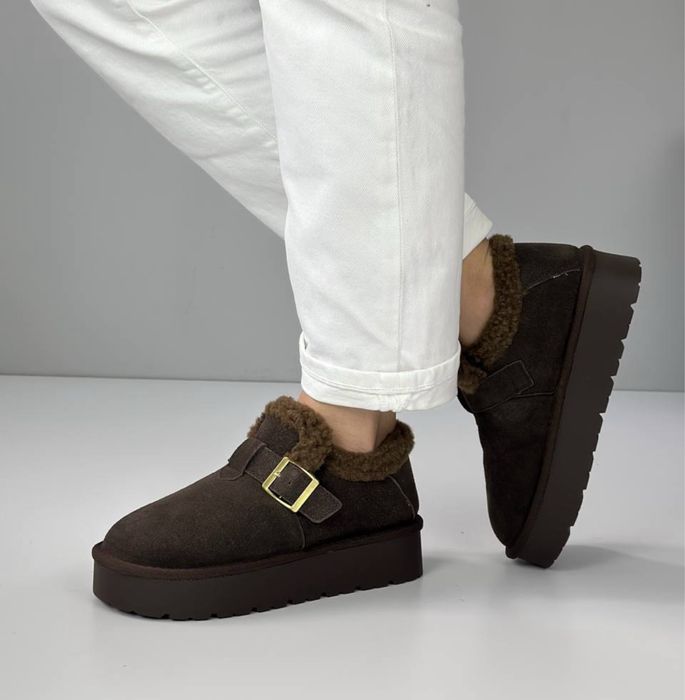 Уги шоколадного кольору 39 розмір