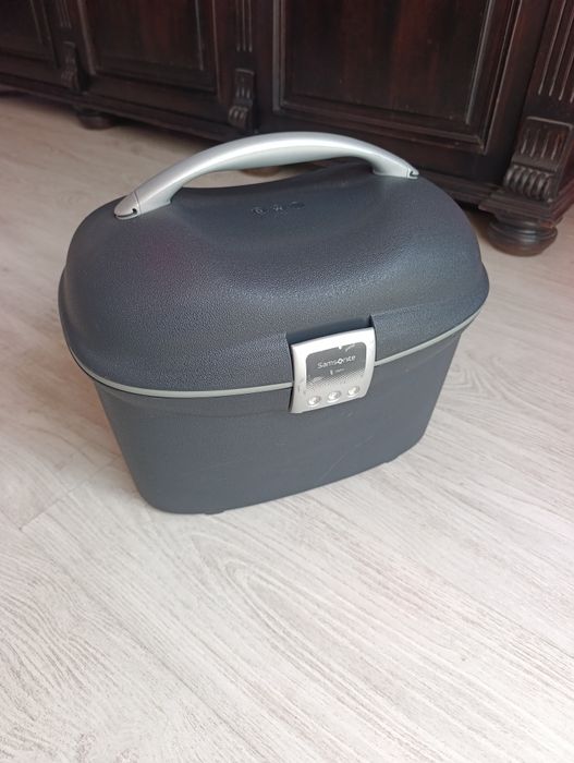 Kuferek na kosmetyki Samsonite