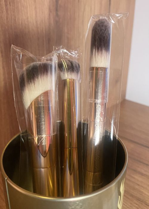 лімітований набір пензлів для макіяжу Hourglass