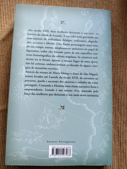 Vendo livro "Loanda Escravas, Donas e Senhoras" de Isabel Valadão