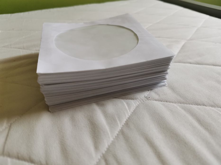 Koperty na płyty białe CD DVD okienko 70szt