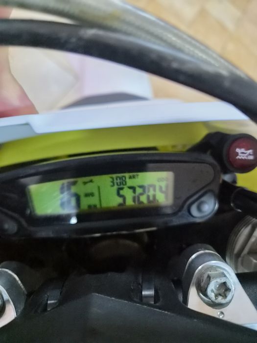 Husqvarna 300 2020(troca)