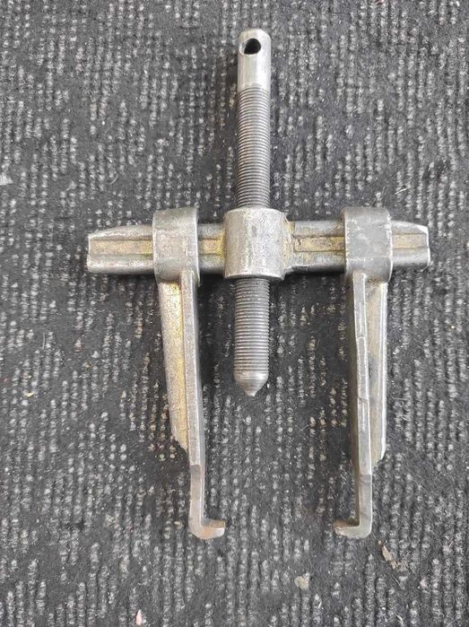 Съёмники шкивов подшипников разные