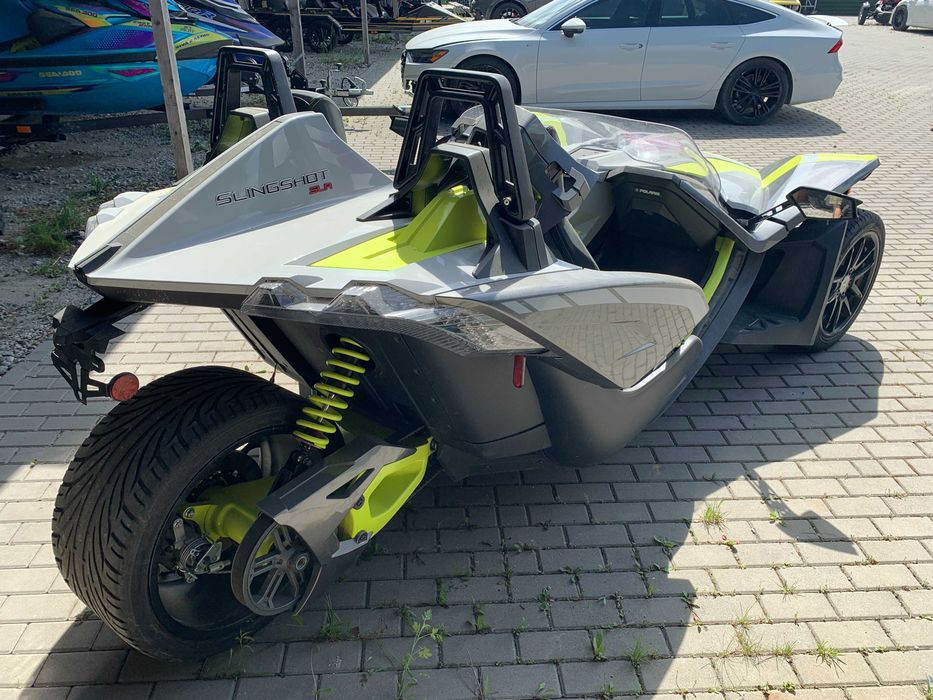 Polaris Slinghshot SLR 2018 2,4