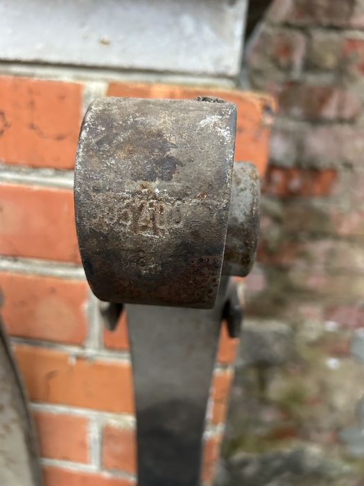 Передние ресори Мерседес т1 207,208,209,210,310,408,408,410