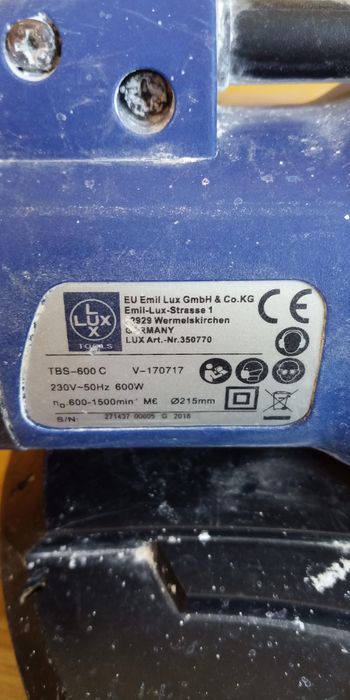 Szlifierka do gładzi LUX TBS-600 C 600W – „żyrafa”