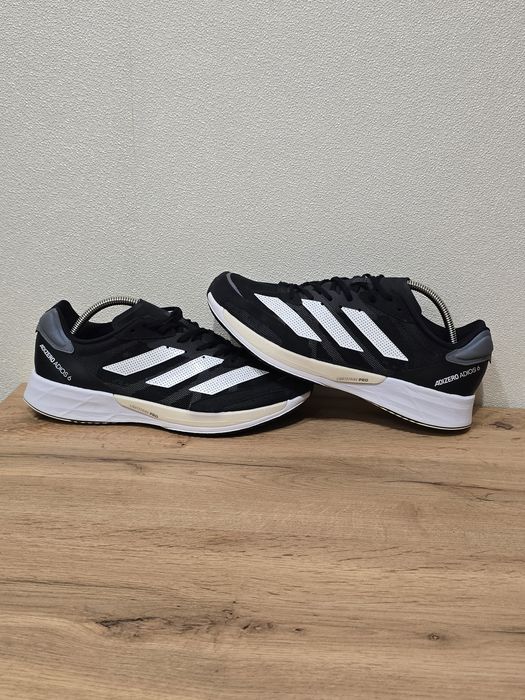 Чоловічі бігові кросівки adidas Adizero Adios 6