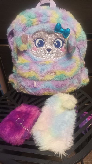 Школьный пушистый рюкзак Smiggle из серии Junior