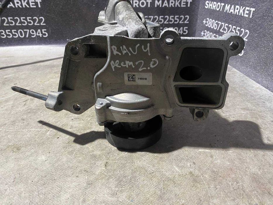 Водяний насос помпа охолодження в зборі Toyata Rav 4 XA40 / Avensis T27 2.0d 782300803