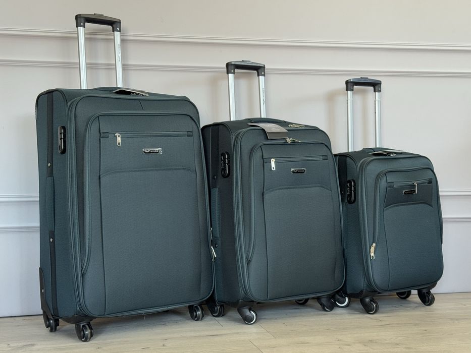 Чемодан валіза чемоданы Wings 2501 4 колеса текстиль