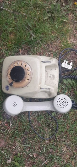 Telefon stacjonarny