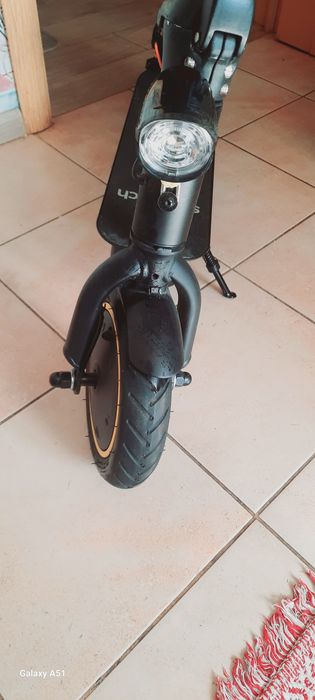 Єлектросамокат Sunstech