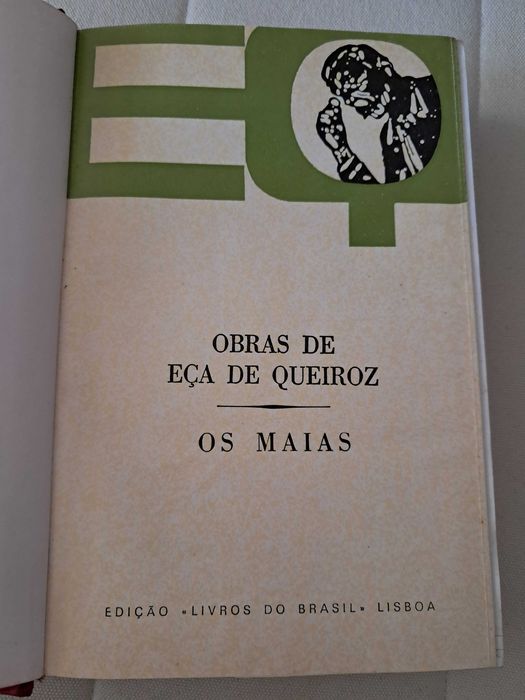 Livro  " Os Maias " de Eça de Queiróz