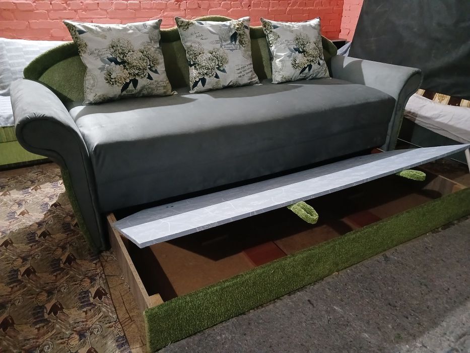 Продам диван софа