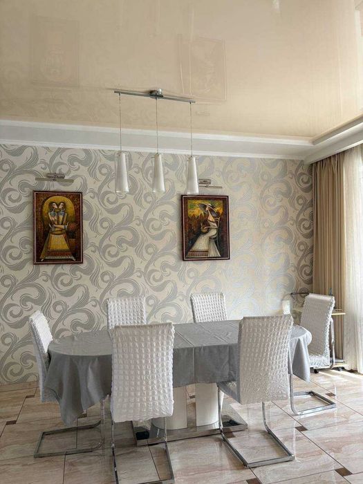 Продаж котеджу у Франківському р-ні поруч із ЖК Америка