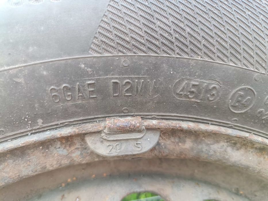 Koła zimowe audi felgi opony komplet 195/65 r15