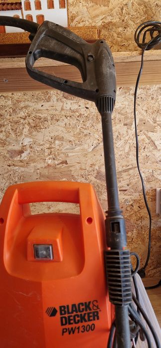 Lavadora alta pressão Black & Decker PW 1300