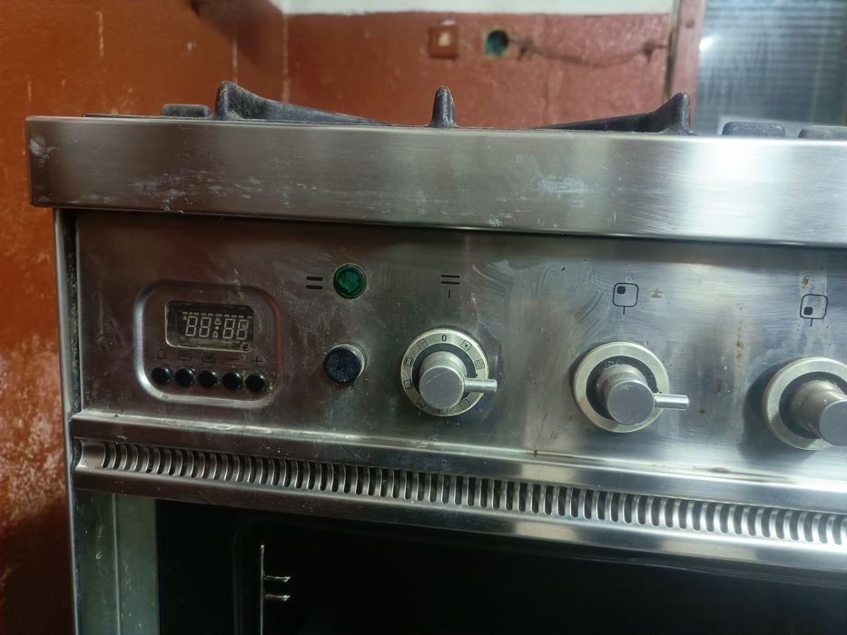 Piekarnik duży 100/90/60