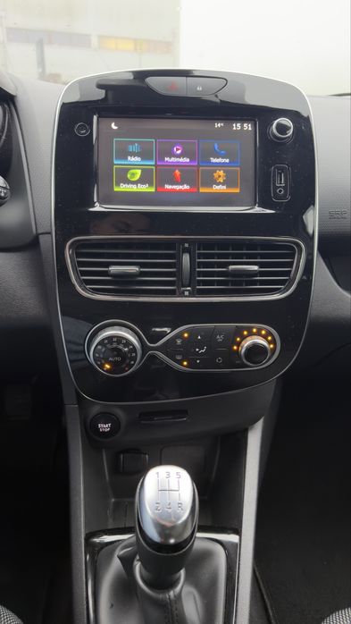 Renault Clio TCE 90 CV Ano 2019 ( Limited Full Extras )