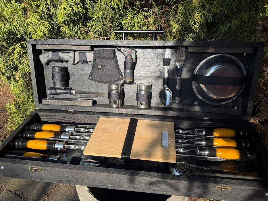 Набор шампуров на подарок в деревянном кейсе для шашлыка мужчине брату