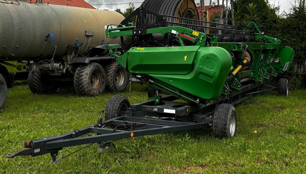 heder john deere 9M