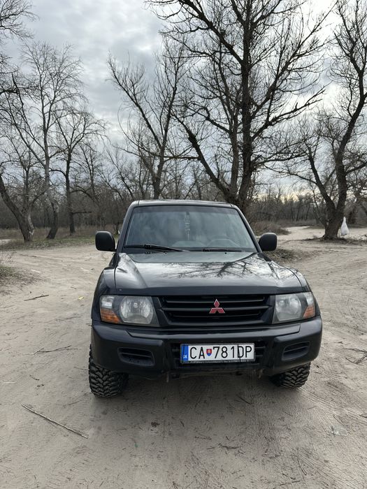 Продам  Pajero 3
