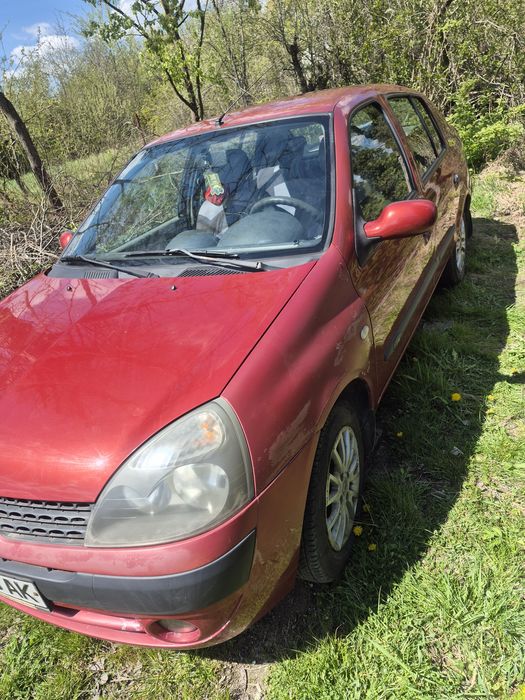 Машина.Renault Clio Symbol 2006