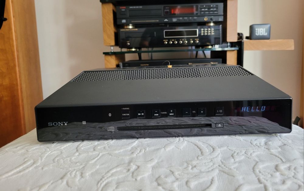 Sistema áudio SONY: cd+rádio +usb+Bluetooth