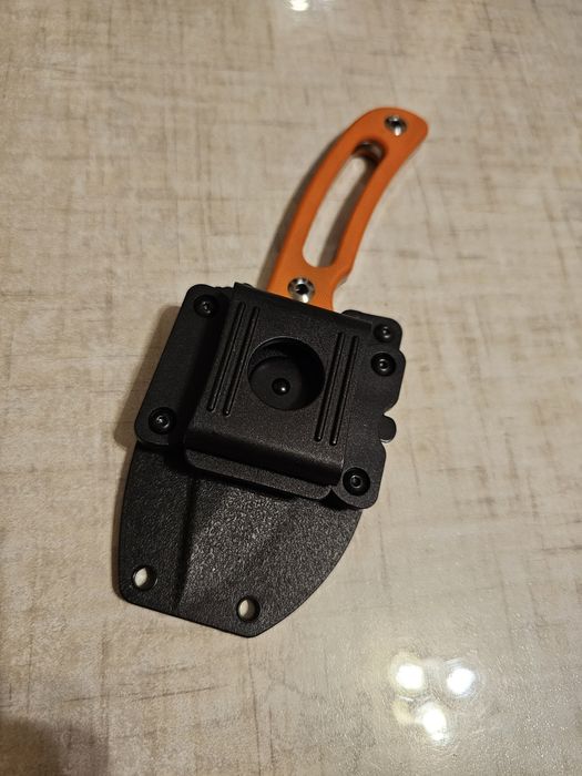 Туристичний ніж Ruike F815 Orange