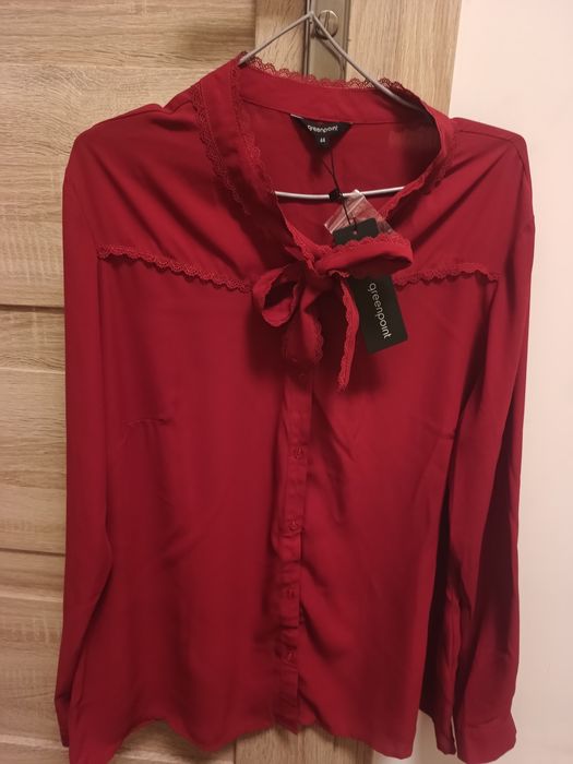 Nowa z metką damska wiązana pod szyją bluzka koszula zapinana na guzik